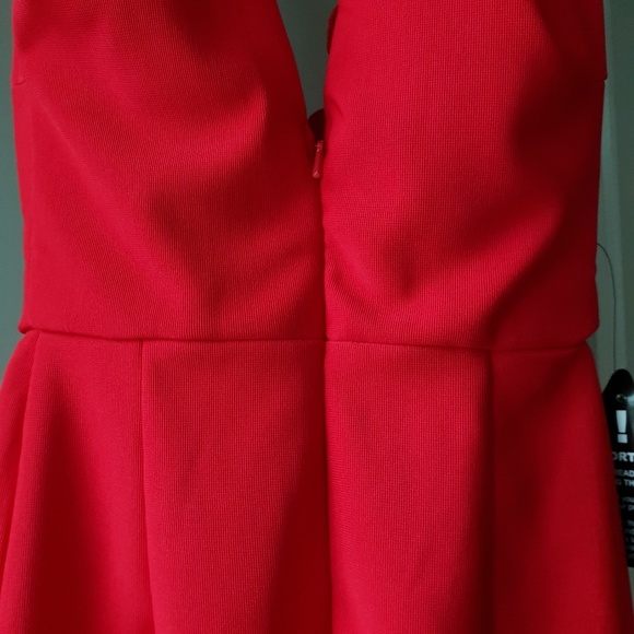 Nasty Gal Deep Plunging Red Bodycon Dress - Picture 6 of 8